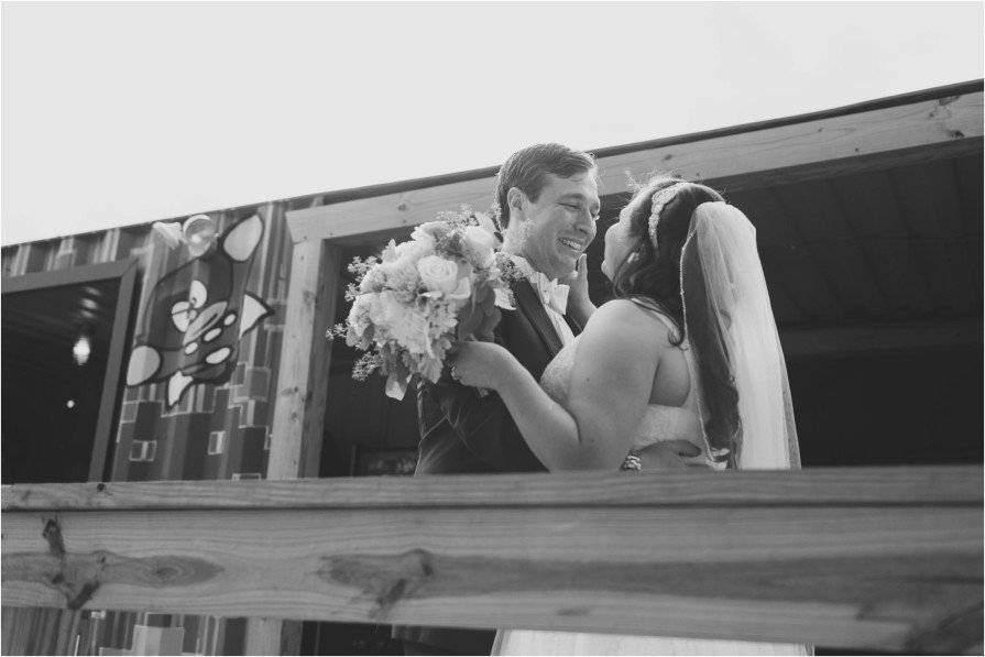 Spruce Street Harbor Park, wedding, first look