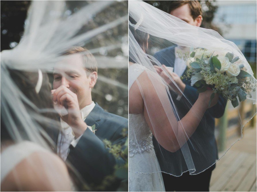 Spruce Street Harbor Park, wedding, first look