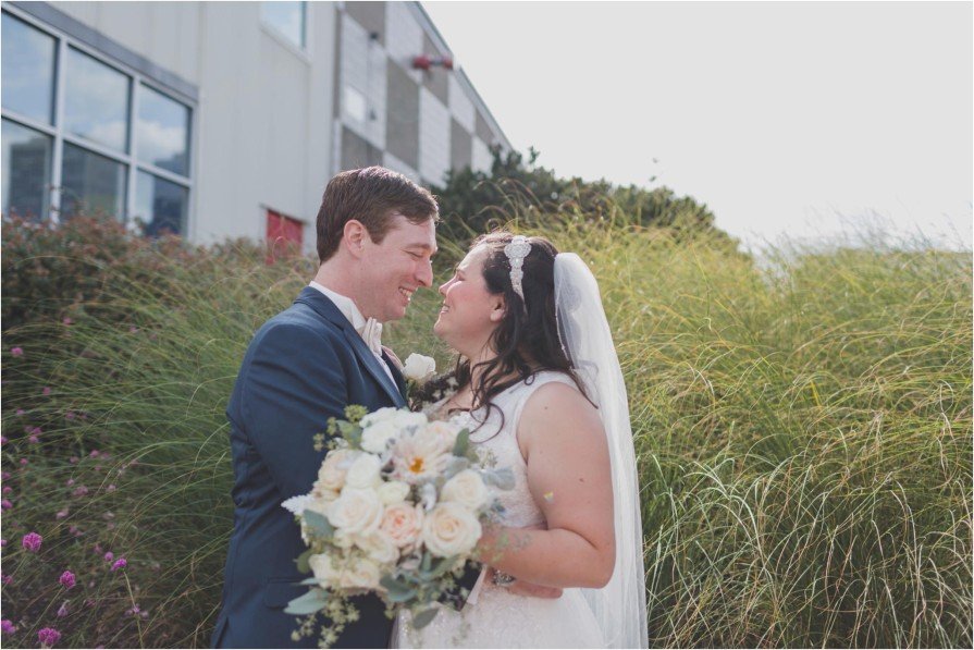 Spruce Street Harbor Park, wedding, first look