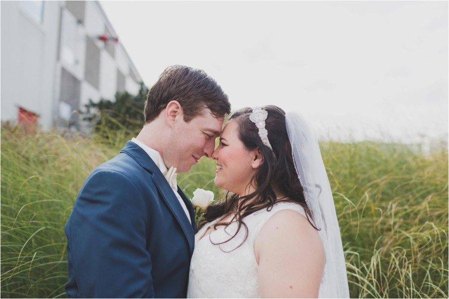 Spruce Street Harbor Park, wedding, first look