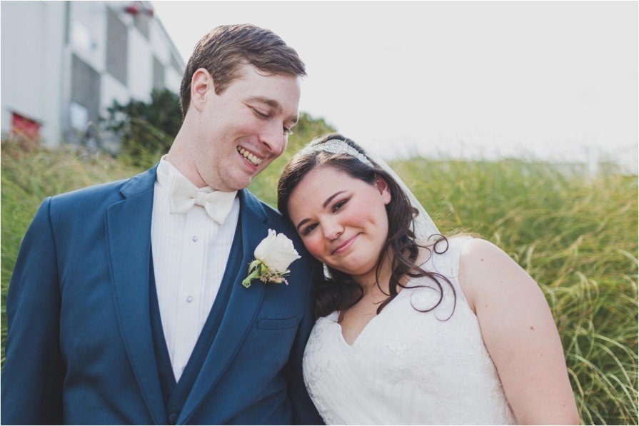 Spruce Street Harbor Park, wedding, first look