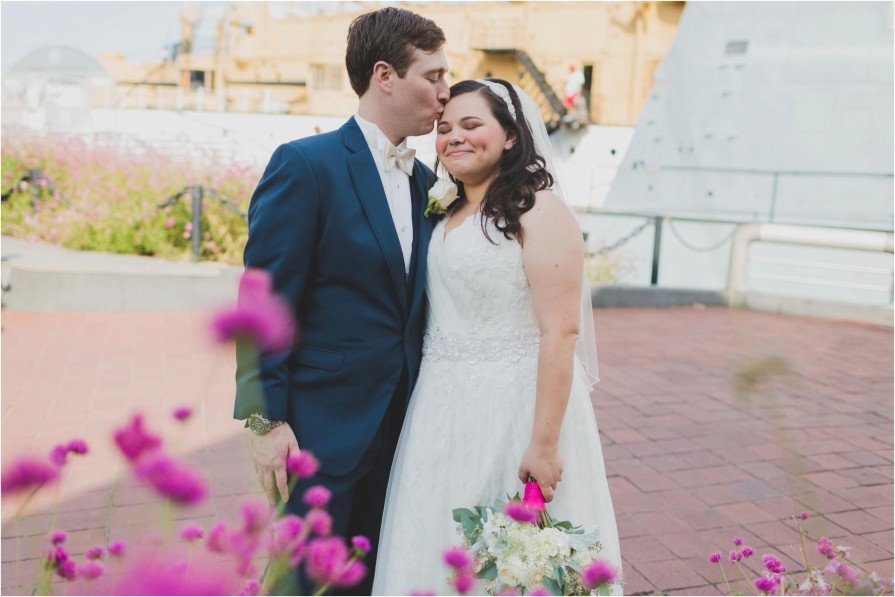 Spruce Street Harbor Park, wedding, first look