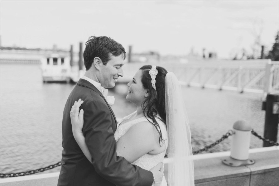 Spruce Street Harbor Park, wedding, first look