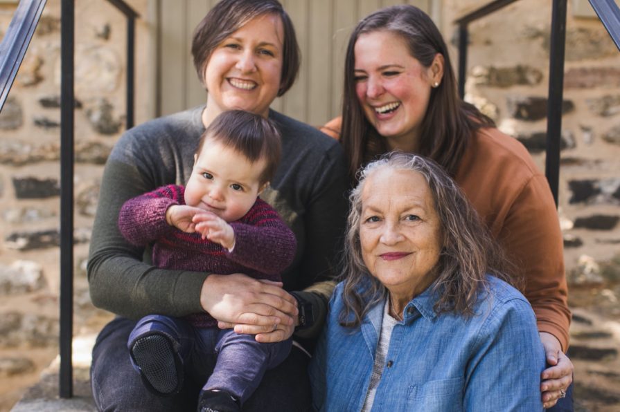 Family session in Philadelphia at Bartram's Garden