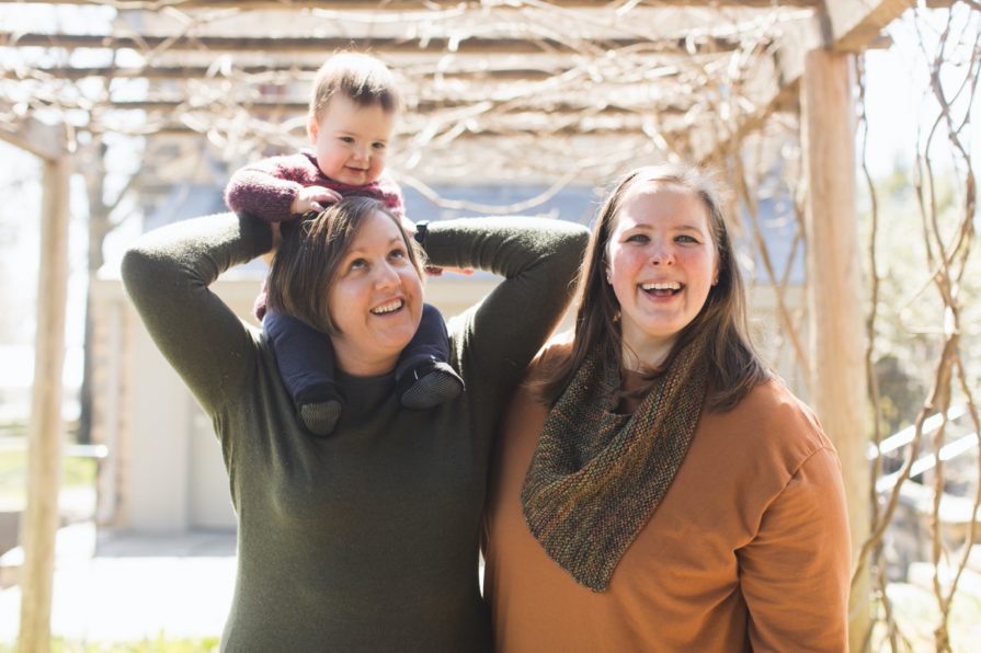 Family session in Philadelphia at Bartram's Garden