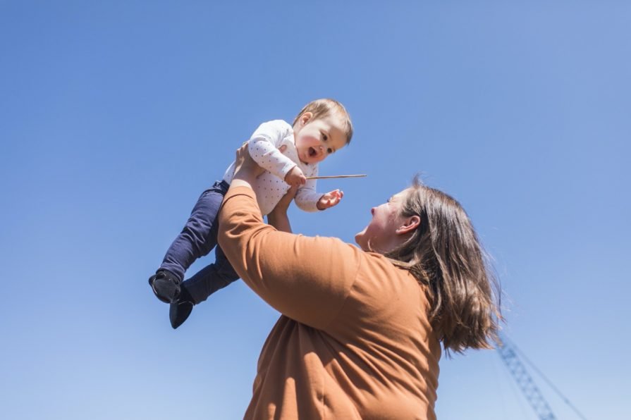 Family session in Philadelphia at Bartram's Garden