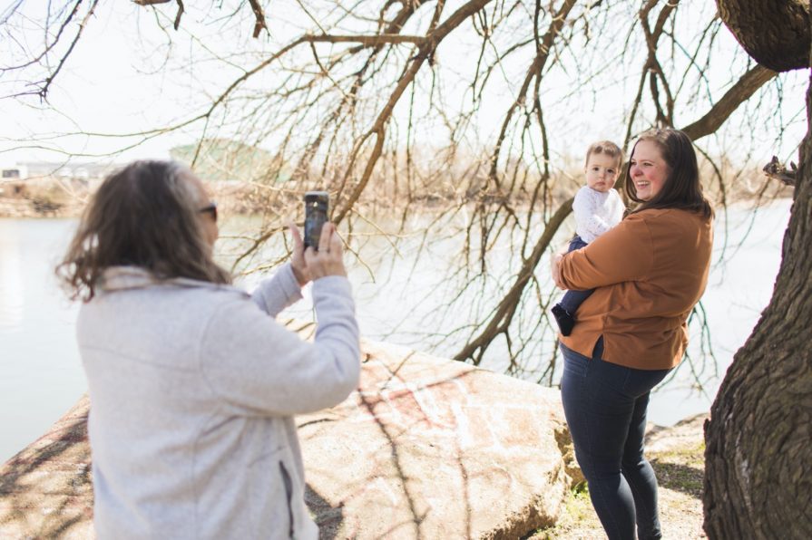 Family session in Philadelphia at Bartram's Garden