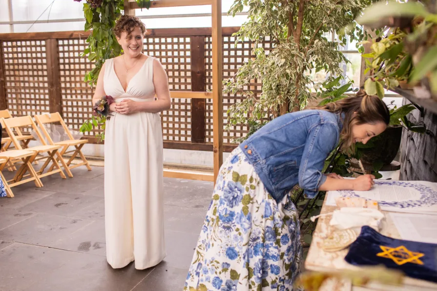 Candids of wedding guests before the ceremony at Terrain at Styer's